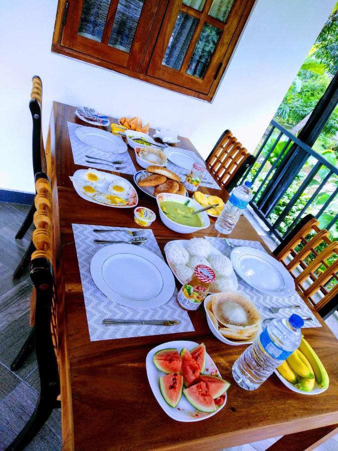 Autumn Home Stay Дамбулла Екстер'єр фото